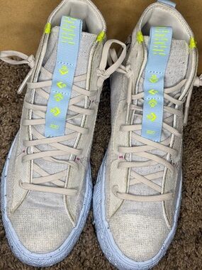 Converse Light Beige Canvas Sneakers with Neon Yellow & Pale Blue Accents
